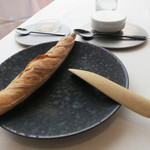 エスキス - 浜松町の工房で焼いたﾐﾆﾊﾞｹﾞｯﾄ☆