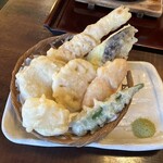 味噌煮込みうどん よし喜 - 