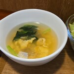 キッチン ブルー グローブ - 卵スープのアップ