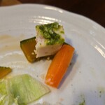 キッチン ブルー グローブ - 南瓜、人参と共に