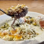 イルグラーノ製麺所・イートインデノミーナ - 赤ワインのみで煮込んだ生パスタ