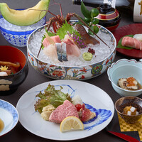 【お昼だけの特別価格でご提供】