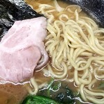らーめん 武双家 - 麺とチャーシュー