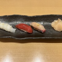 寿司上野坂 - 