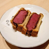 銀座 ちかみつ 並木通り - 特選ヒレブリオッシュカツサンド