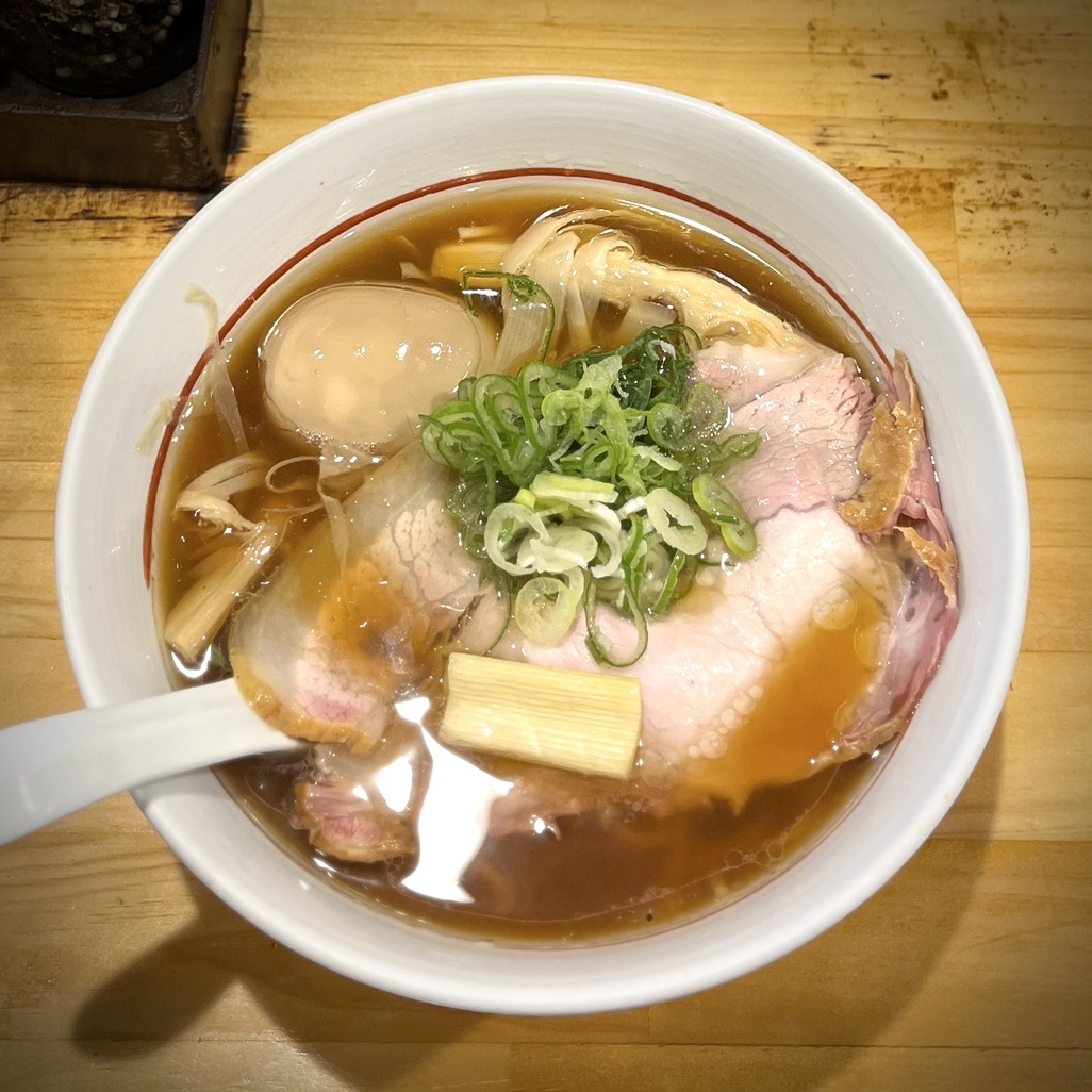 川 の 先 の 上