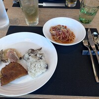 フォルク キッチン オールデイダイニング  - 