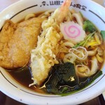 山田うどん - 料理写真: