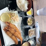 アオハタ鮮魚店 - 