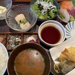 お魚スタンドゆうじ - 