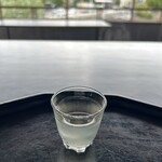 middle - 最初にサーブされた白茶☆