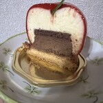 四季菓子の店 HIBIKA - 紅玉の断面