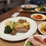 ファンタジースプリングス・レストラン - 