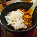 担担麺や 天秤 - 追い飯