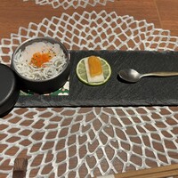 魚坐 - 