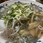 ラーメン 天 - ラーメン(並) 750円