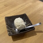 餃子のかっちゃん - バニラアイス