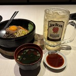 세이코우엔 소혼텐 - 石焼ビビンバ　メガジムビームハイボール