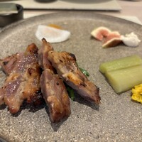 エヴァム・エヴァ・ヤマナシ・アジ - 