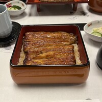 鰻割烹 伊豆栄 本店 - 