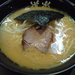 ラーメン道楽 - 2014年04月29日午前1時50分，ラーメン麺固め，味少し濃いめ