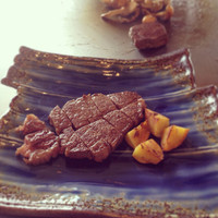 那古亭 - A5ランクのお肉。柔らかくてとてもおいしかったです。