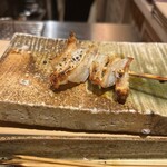 焼き鳥 こと - 《追加串》軟骨。これもあまり食べたことがない軟骨。