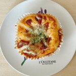 ブラウニー - 照り焼きチキンのパン