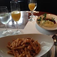 37 Steakhouse & Bar - 