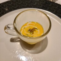 カントニーズ 燕 - 