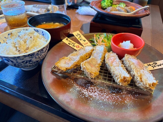 山かつ 国府店 - 府中/とんかつ | 食べログ