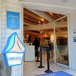 リビスコ - 入口の雰囲気