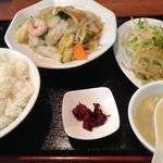 香琳園 - 八宝菜定食