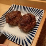 ハンバーグを食べる日 - ハンバーグ始めに２個