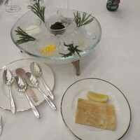 ザ・フジヤ - キャビア、メルバトースト