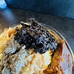 RAMEN HITONI YASASHIKU - 【ﾆﾎﾞﾀﾞｸ豚ﾗｰﾒﾝ＝tp黒ばら海苔】