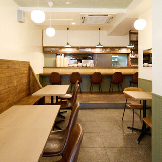 肩ひじ張らずリラックス◎心やすらぐアットホームな空間