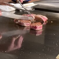 ビフテキのカワムラ 六本木店 - 見とれてしまう…