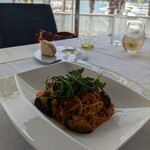リストランテAO 逗子マリーナ - この日いただいたメイン。ナスとトマトのパスタだったかな？美味しかったです。