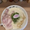 鶏そば 啜る 丸の内本店