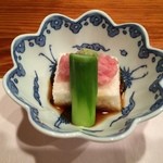 割烹 ときわ - 鮪の剥き身と山芋豆腐