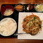 好運来 - 日替りC　ソース焼きそば　750円