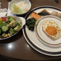 ブッフェアンドカフェ スロープサイドダイナー ザクロ - 