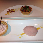 ややダイニング - デザート、桜モンブランとフルーツタルト