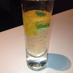 ややダイニング - 口直しのみかんミントライムソーダー