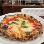 ピッツェリア ファッブリカ 1090 - マルゲリータ　1500円