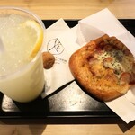 アンドコーヒーメゾンカイザー - 