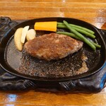 クローバーステーキハウス - ハンバーグステーキ180g