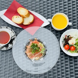 テラスカフェバー_2