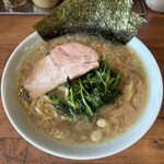 元喜家 - らーめん(並) 820円